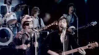 When You're In Love With a Beautiful Woman - Dr Hook "HQ/HD"