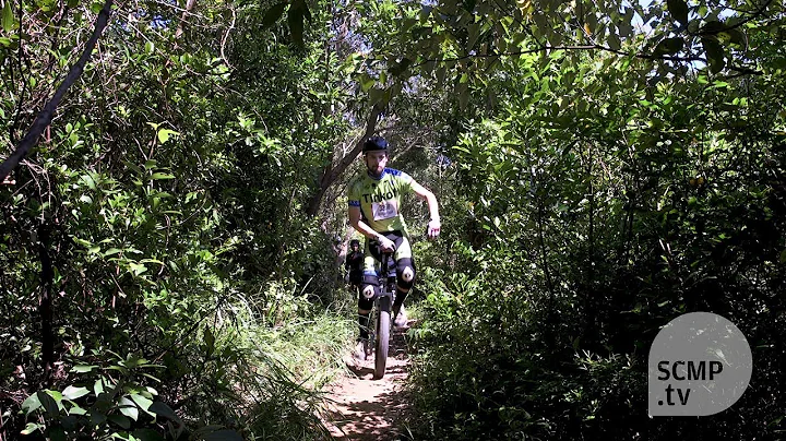 Extreme unicycling in Hong Kong - DayDayNews