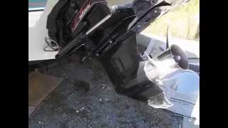 PARTING BOAT OUT Chaparral 2000 SLC Sport