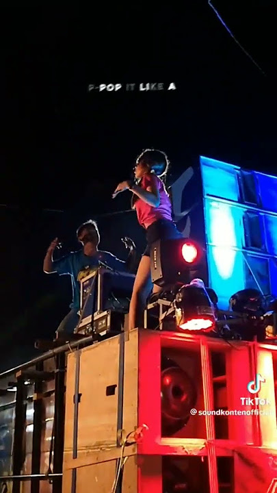 cewek joget di truk