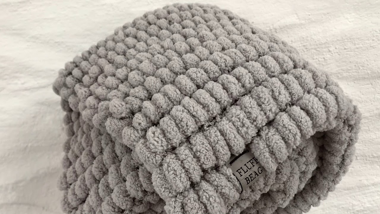 Rico Pom Pon casting on, casting off - YouTube | Pom pom baby blanket, Wool baby blanket, yarn