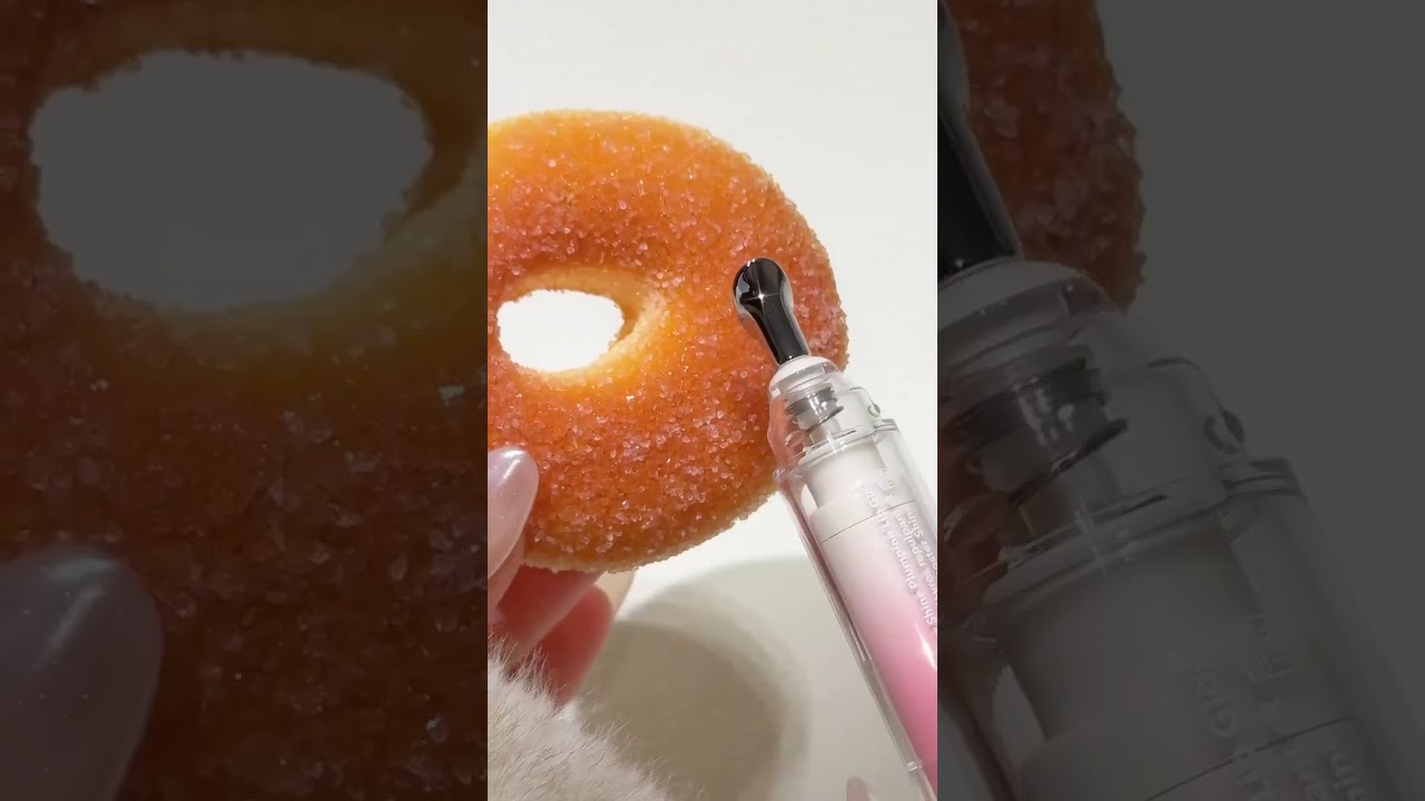 For a pout that's positively radiant 😚💫