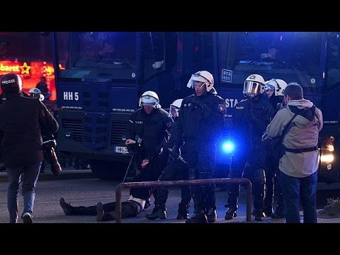 متطرفون يمينيون يعتدون علىمظاهرة عمالية في فايمار الألمانية 