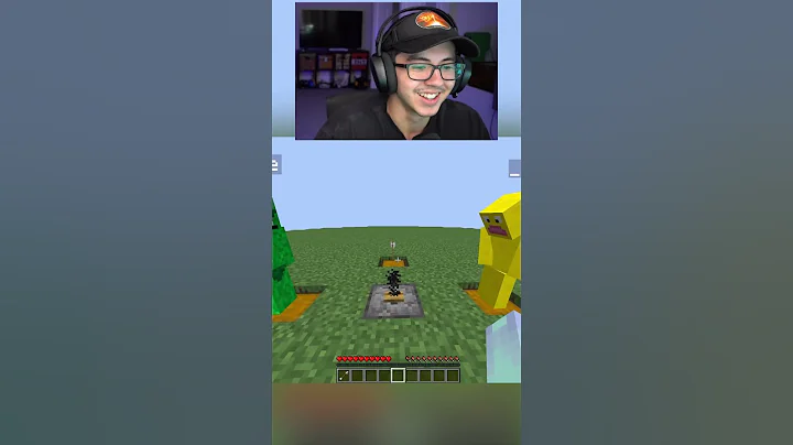 Minecraft Arrow Toss🏹⚔️w/Cheappickle tinymacdude al1 #minecraft #shorts #minecraftshorts