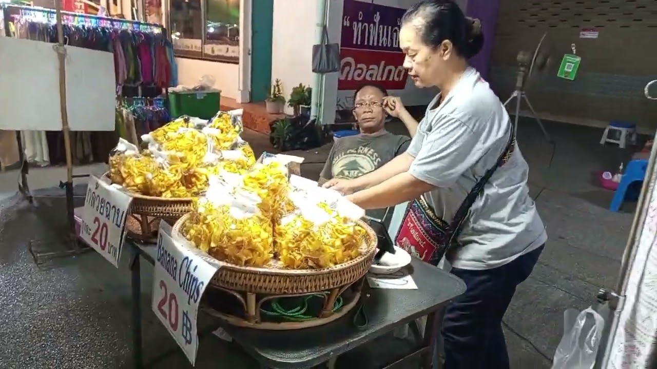 闲逛清邁星期六夜市