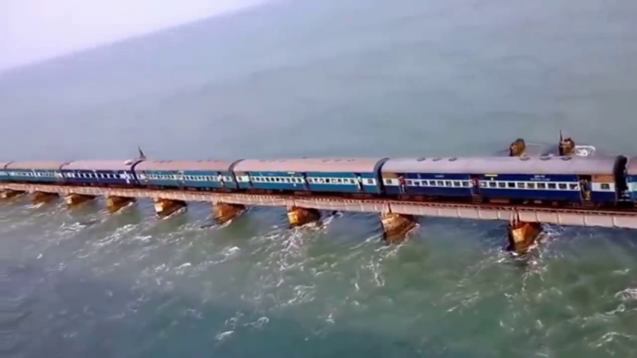 Αποτέλεσμα εικόνας για The 10 dangerous railway bridge in the world