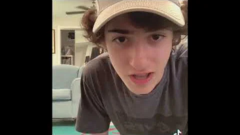 random videos i have saved on my phone (2)