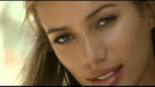 Leona Lewis - Let It Rain (Music Video) chords