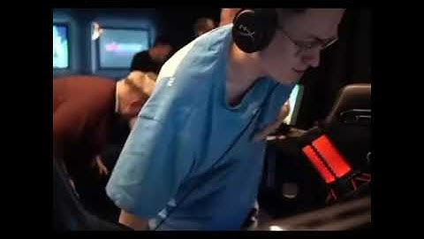 Boombl4 напал на бустера😓 #shorts #buster #boombl4
