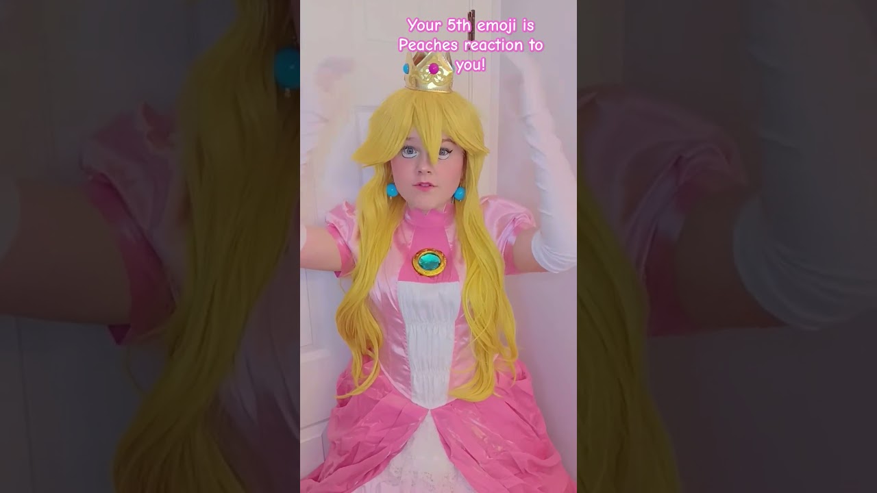 #trending #cosplay #mario #mariocosplay #princesspeach #videogames #videogamecosplay #fyp #relatable