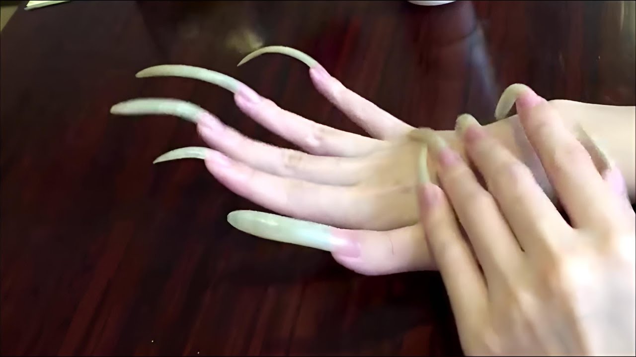 ticklish claws - long natural nails care