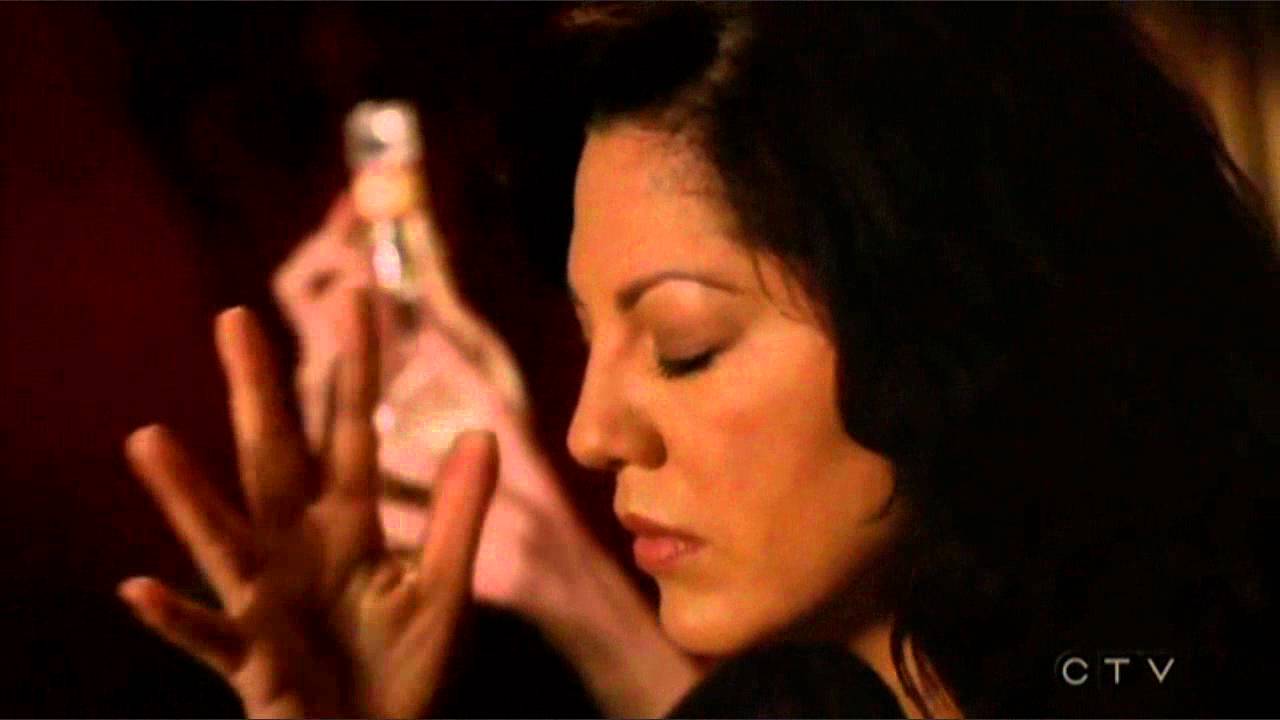 Callie and Arizona moments - 12.22 