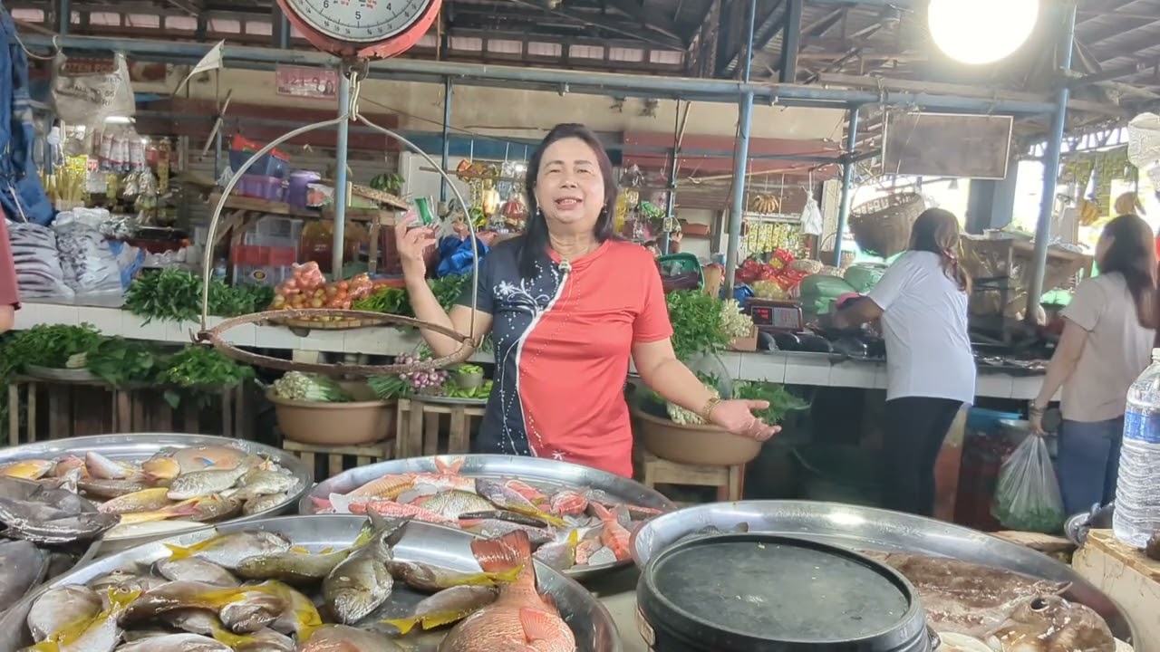 Mga sariwang isda matatagpuan lang sa Babie Fish Section New Public Market Iba Zambales 