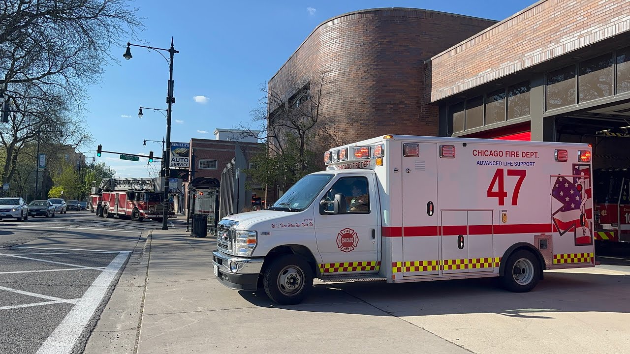 Chicago Fire Department Ambulance 47 Engine 108 Responding & Engine 69 Returning [4K HDR 60PS]