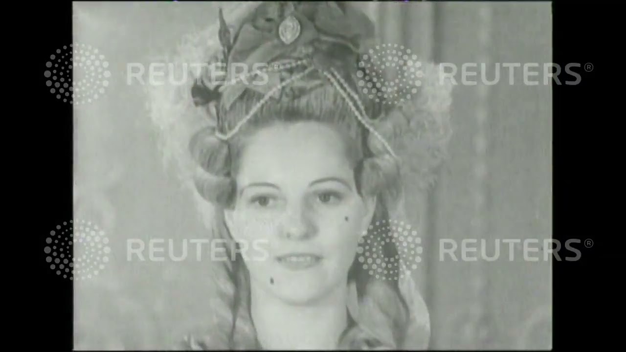 1932 USA / FASION: Hair Fashions in New York - YouTube