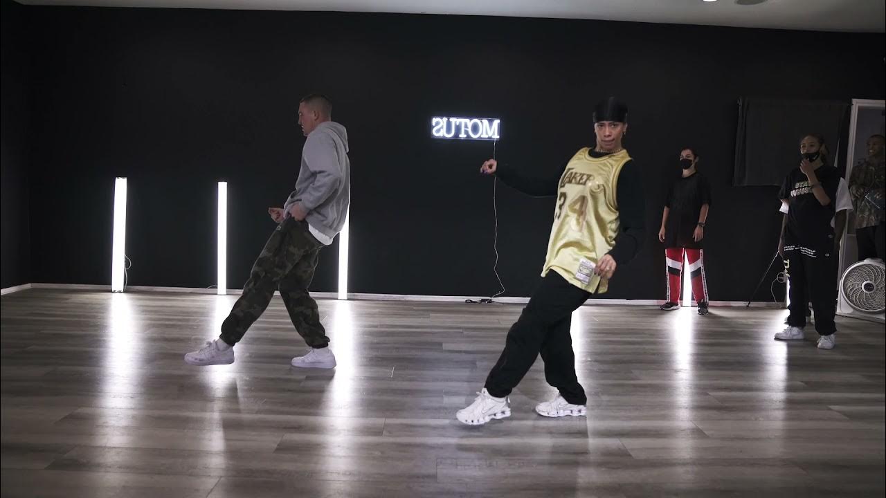 EXPECTATIONS KENYON DIXON & ALEX ISLEY BY DIANA MATOS & IVAN