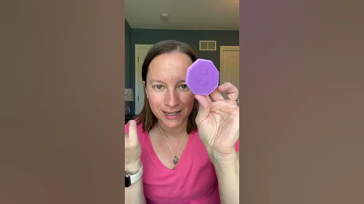 Try This Antimicrobial Silicone Face Scrubber for Glowing Skin! #sudscrub