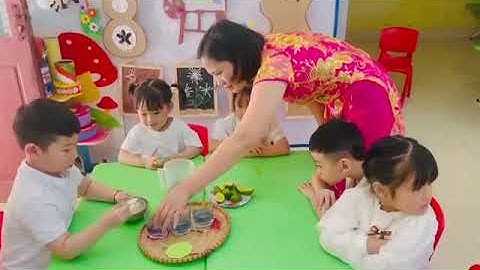 STEAM - KPKH "Nước cốt chanh làm đổi màu nước trà hoa đậu biếc” lớp 4 tuổi A3 - GV Trần Thị Huyền