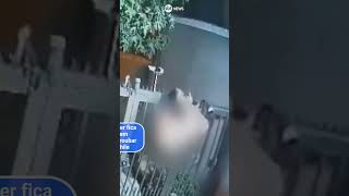 Flagra Mulher Fica Seminua Em Tentativa De Roubar Casa No Chile