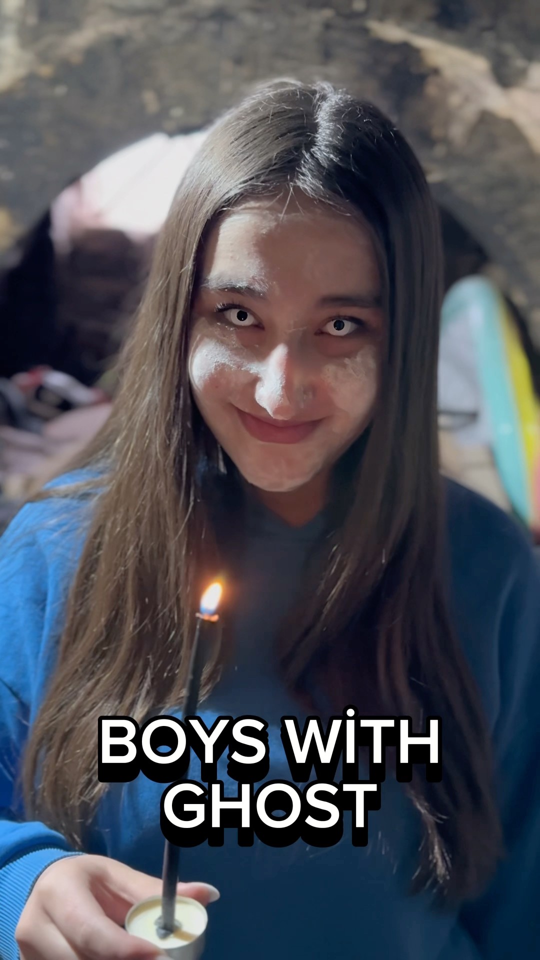 Girls with ghost vs Boys with ghost