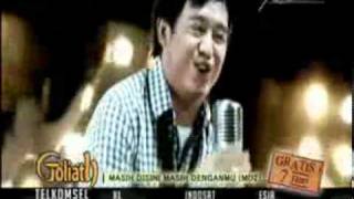 Download Lagu Goliath - Masih Disini Masih DenganMu (Official Video Clip) MP3 Download Lagu Goliath - Masih Disini Masih DenganMu (Official Video Clip) MP3