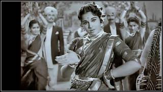 ... popular marathi lavani song by asha bhosle