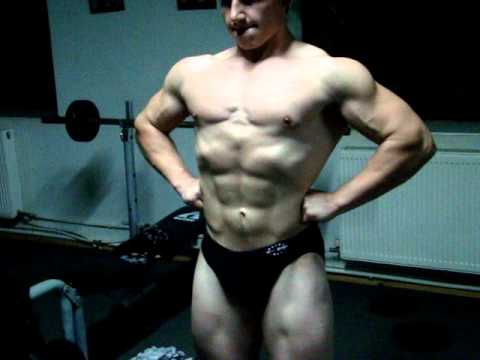 17 years old bodybuilder Vladimir Iakovlev 2010