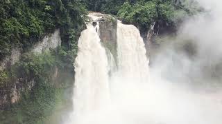 Région Du Littoral Du Cameroun : Chutes Dekom