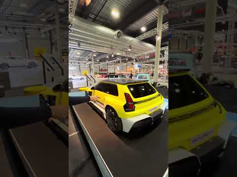 Renault tar med både klassikere og nyheter til #OsloMotorshow. #Renault5Turbo #Renault4