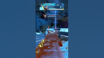 Those two need some aim training 😱 #apex  #apexlegends  #apexlegendsclips