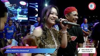 Erika Syaulina Potret Tua Familys Group Live Cover Anniversary MAX ID ke 9 Tahun