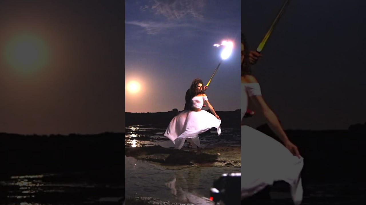 Supermoon 2023: Epic Light Painting Session with Federica
