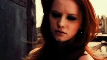 Sobranie 8 18 - I Feel No Rest