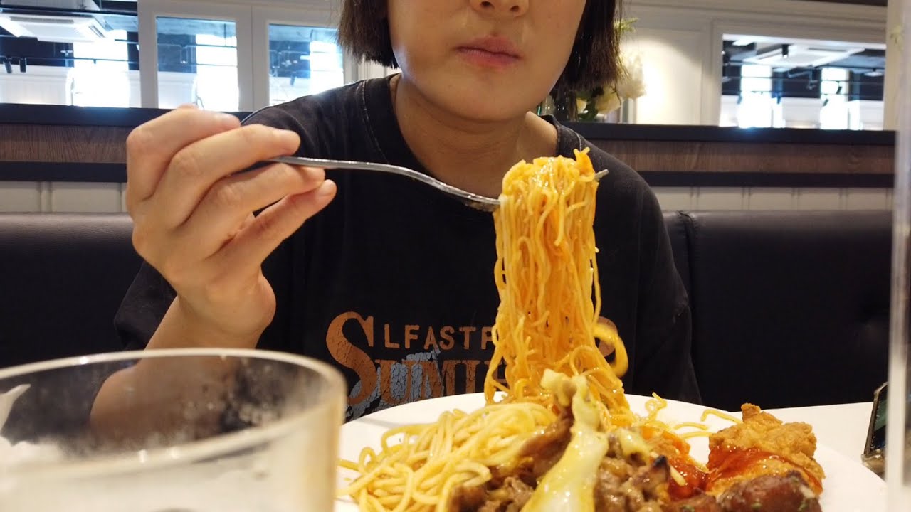 선택과 집중!! 애슐리 뽕뽑는 으른여자의 브이로그 함께 보시져😎 (애슐리 엽기닭볶음탕 목란짬뽕 안국역 라땡)