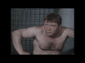 Эй ты Ты зачем мои вещи выбросил Ты это товой Давай не безобразничай Эй ты Ты зачем мои вещи выбросил Ты это товой Давай не безобразничай