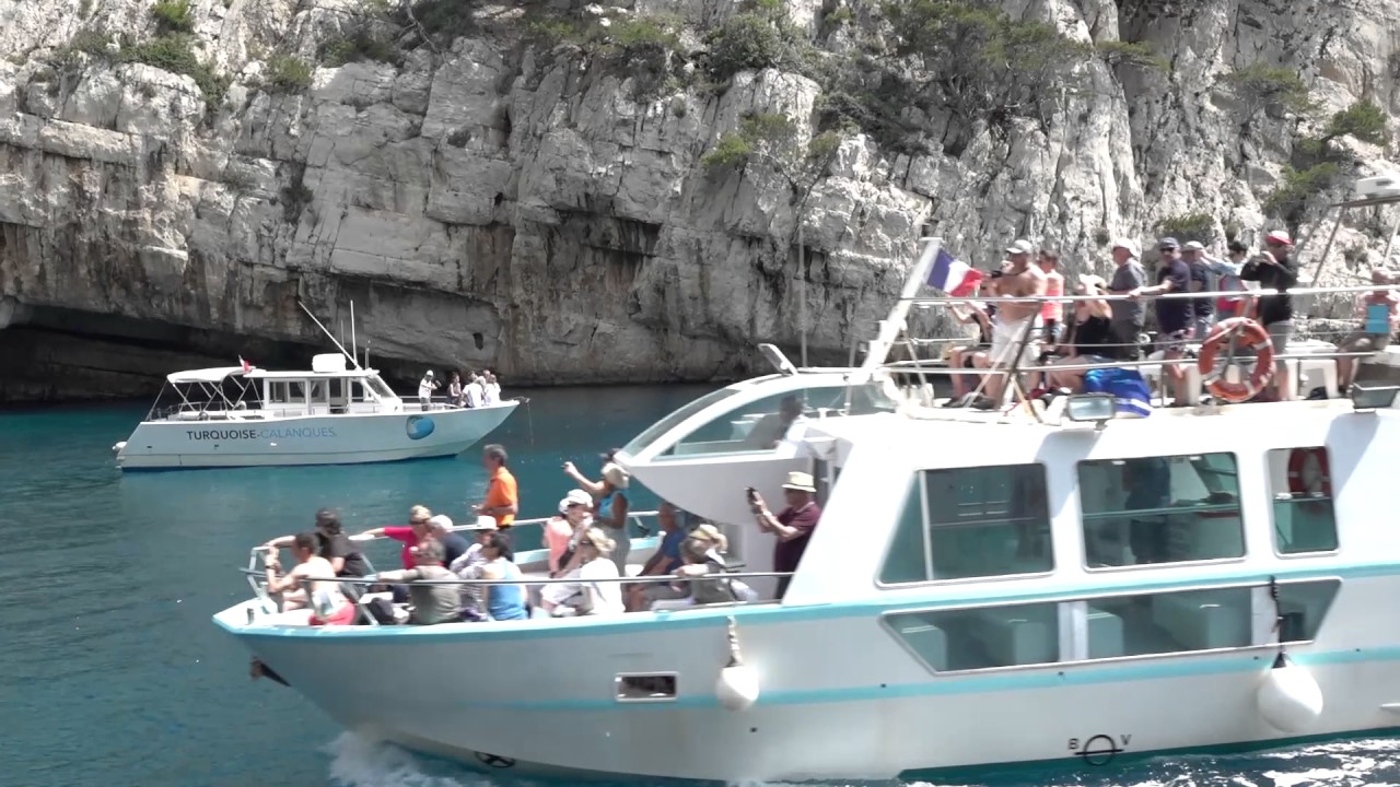 8 calanques en bateau depuis Cassis - YouTube