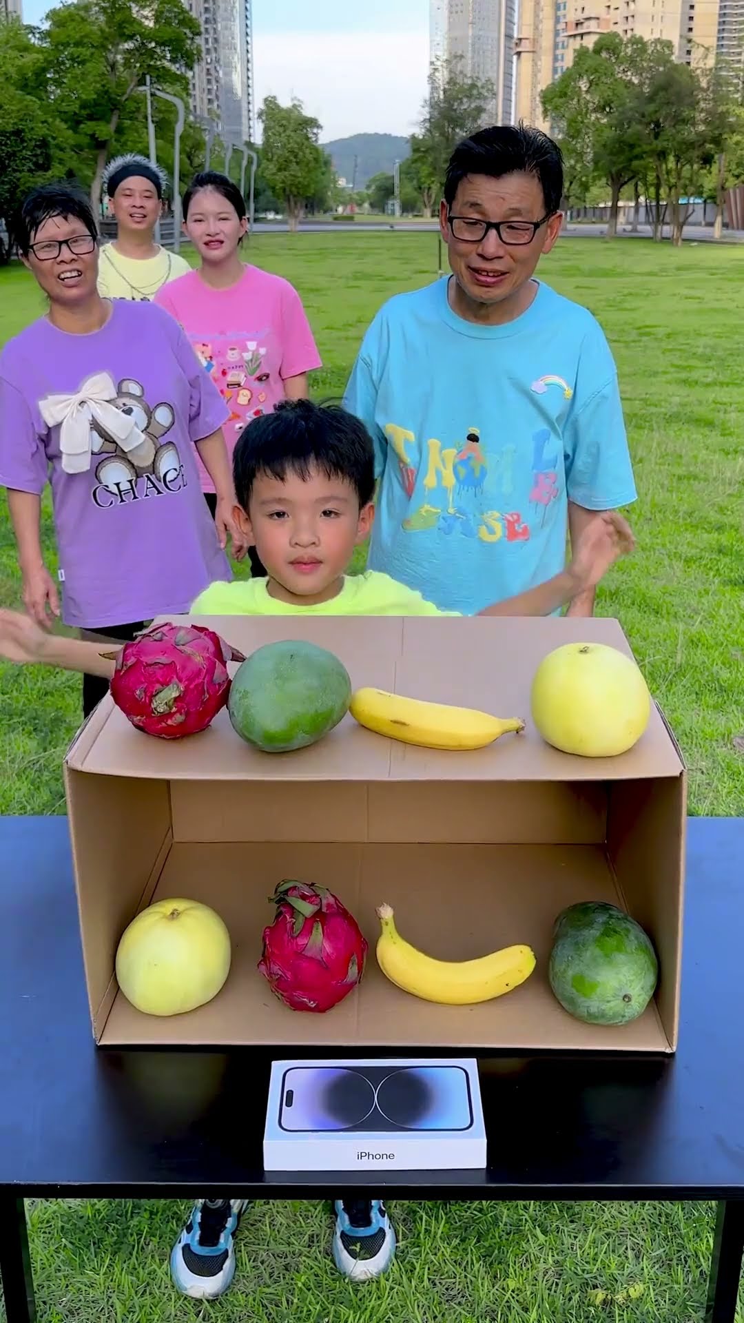 Fruit Matching Challenge! Who Will Win The iPhone?#Funnyfamily#Partygames#Shorts