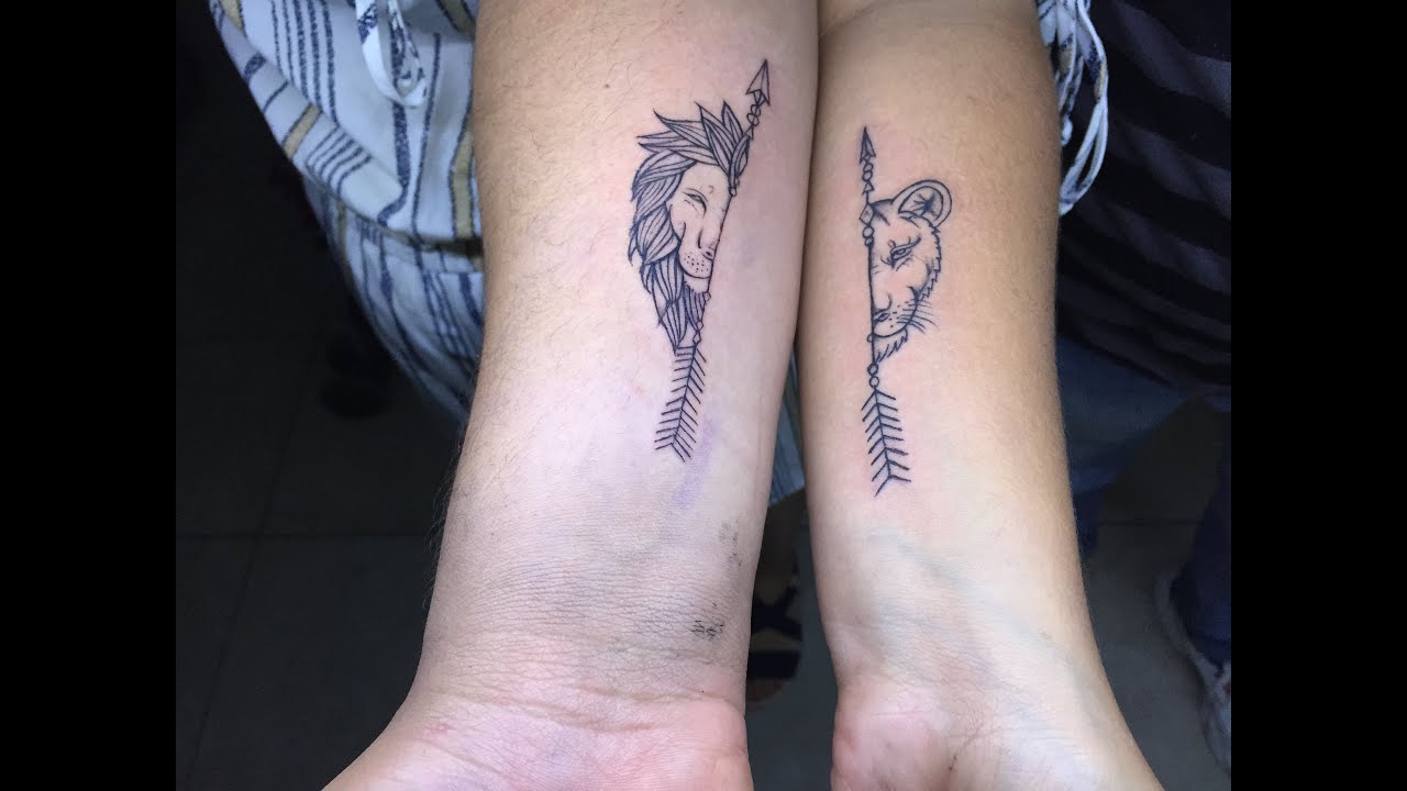 tatuando en vivo tattoo de leon de pareja en antebrazo mujer/aguja 5rl  linea curso de tatuaje gratis - YouTube