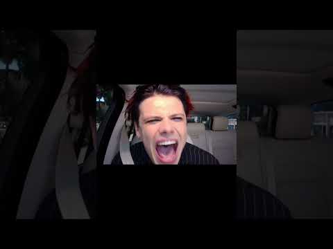 Carpool Karaoke with