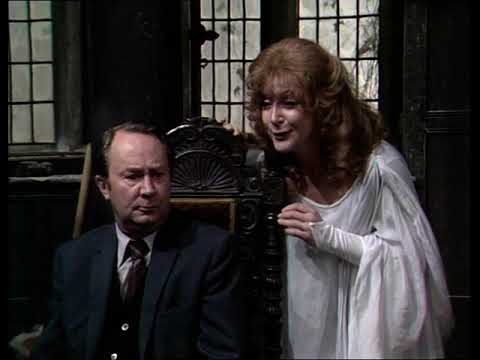 the ghosts of motley hall - season 3 episode 2 - YouTube