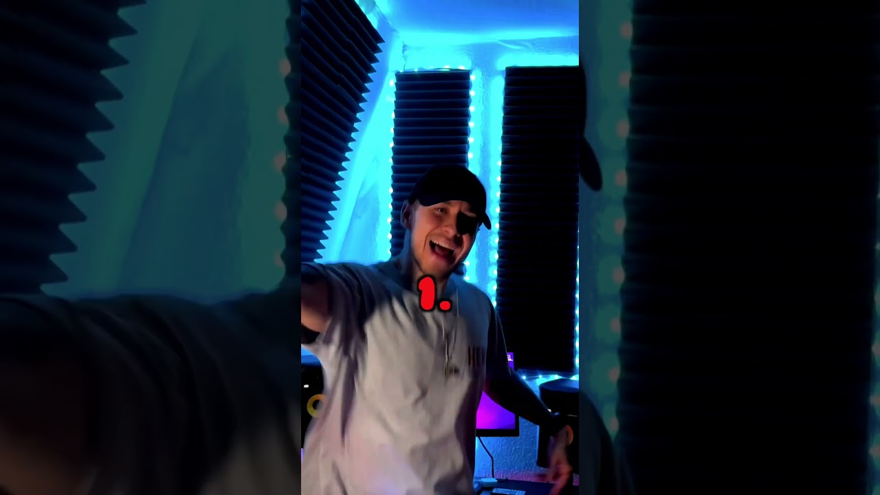 在 YouTube 上觀看「#snoopdogg X #mackygee  #dj #music #mashup #djmusic #dancemusic #hiphop #dnb #drumandbass #shorts」