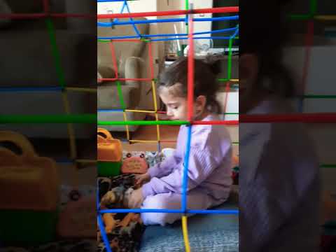 Furby de bambu eve kurulmuş !