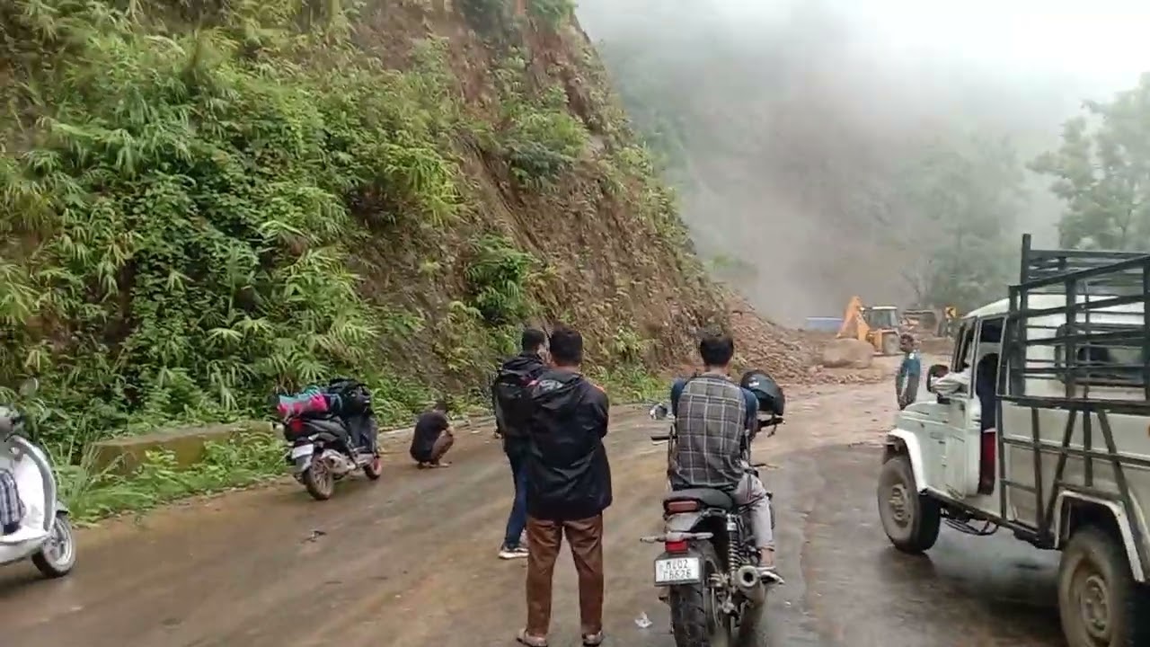 Bualte thlang lawk ah lei alo min kawng ahnawh khat vek mai