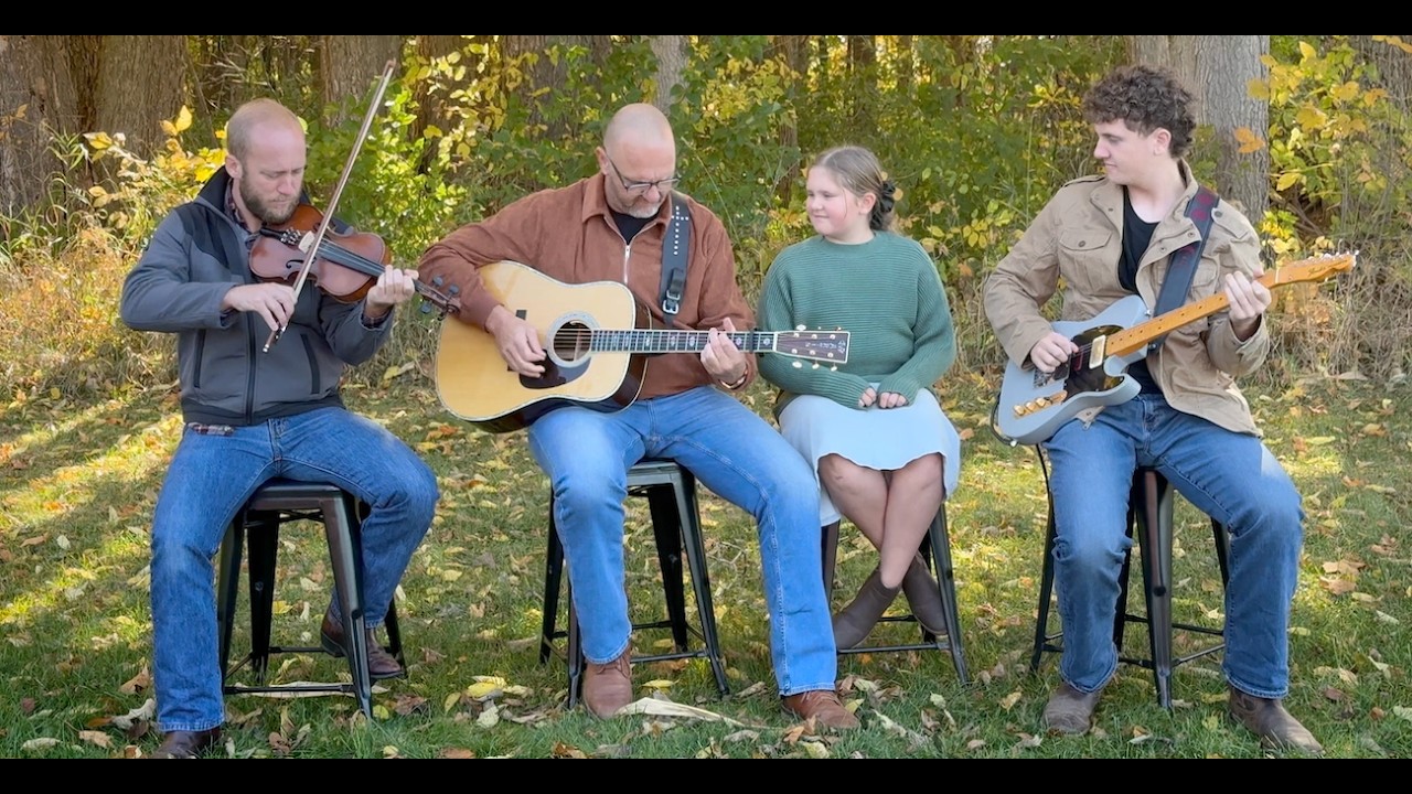 Living on Love | Amos Raber  #alanjackson #countrymusic