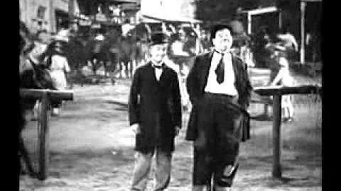 Laurel and Hardy - Dancing to Hineh Lo Yanum