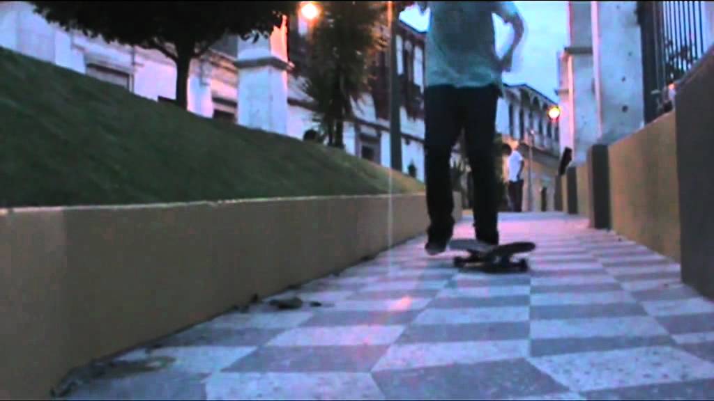 paulo  eduardo -   panduro -  vegeta  SKATE  AREQUIPA