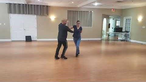 3 count Hustle - Chicken Wing (Hammerhold) and double wrap