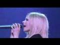 Avril Lavigne - Fall to Pieces live at Budokan