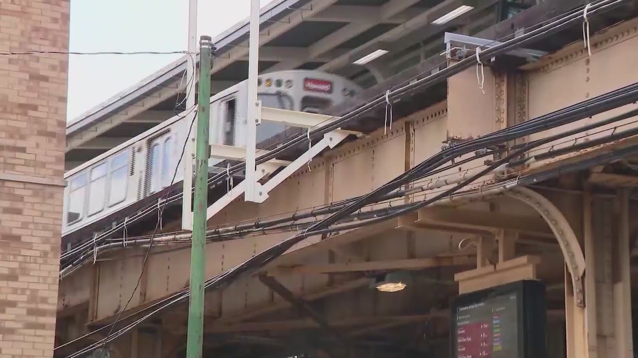 'Closer to the cliff': CTA faces massive cuts as Illinois budget ignores looming $770M shortfall