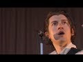 Alex Turner losing his train of thought for 13 MINUTES